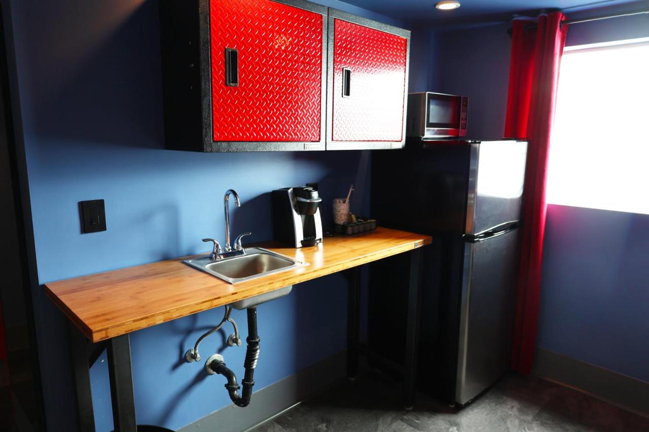 King Studio at Hôtel Gaythering - Gay Hotel - All Adults Welcome