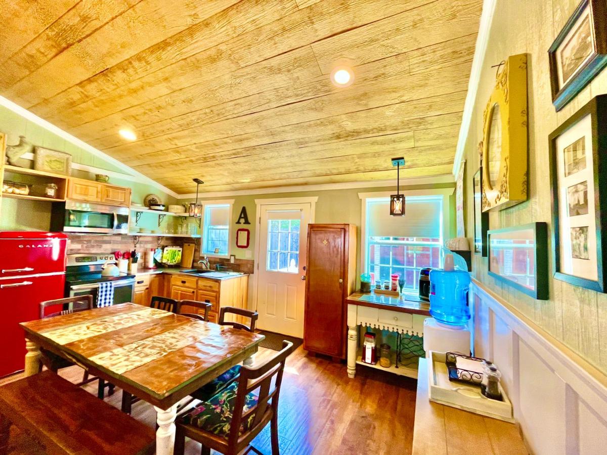 Three-Bedroom House at The Alexander at Creek Road