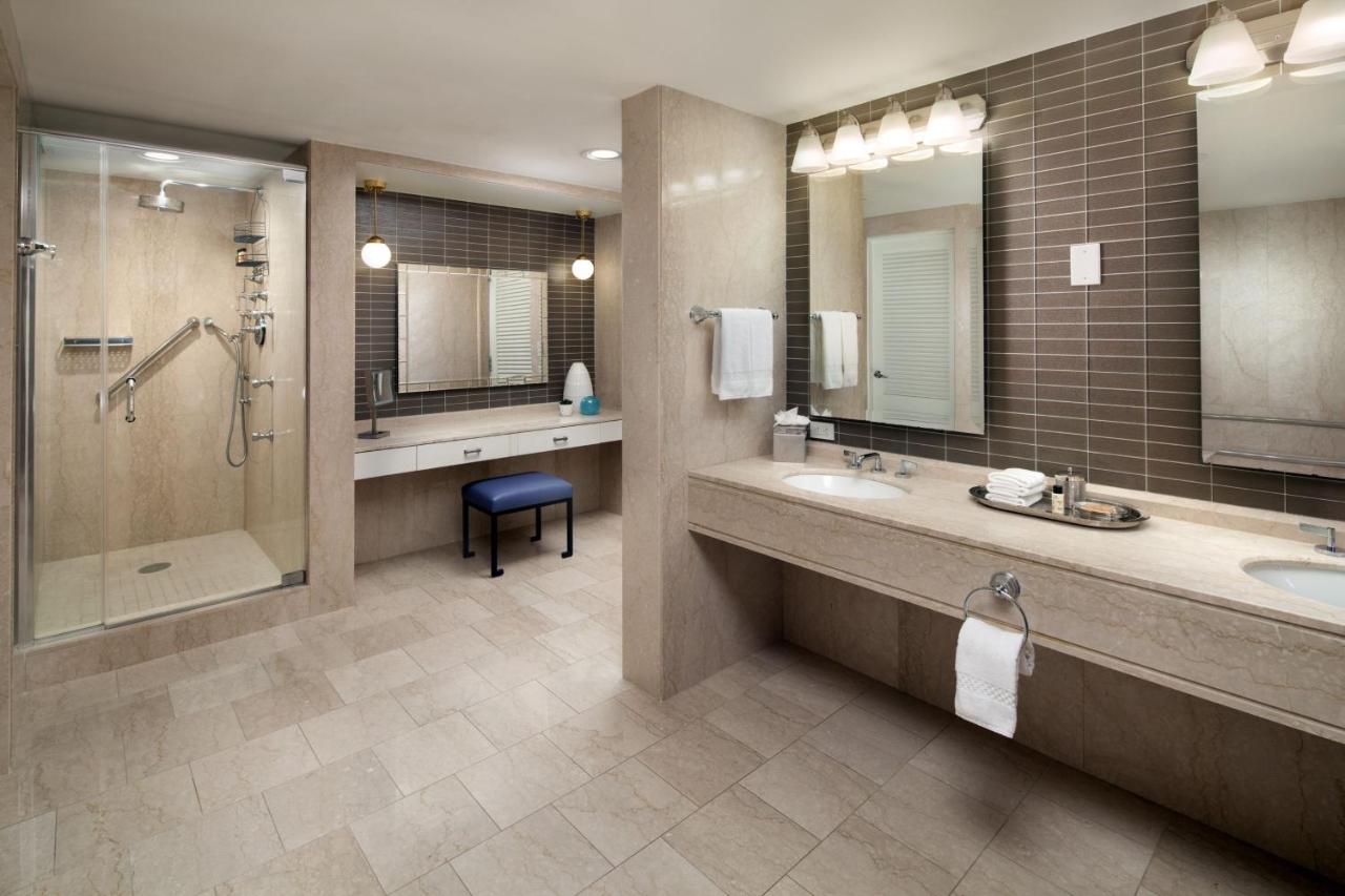 2 Bedroom Presidential Suite, Resort view, Fireplace at The Phoenician, a Luxury Collection Resort, Scottsdale