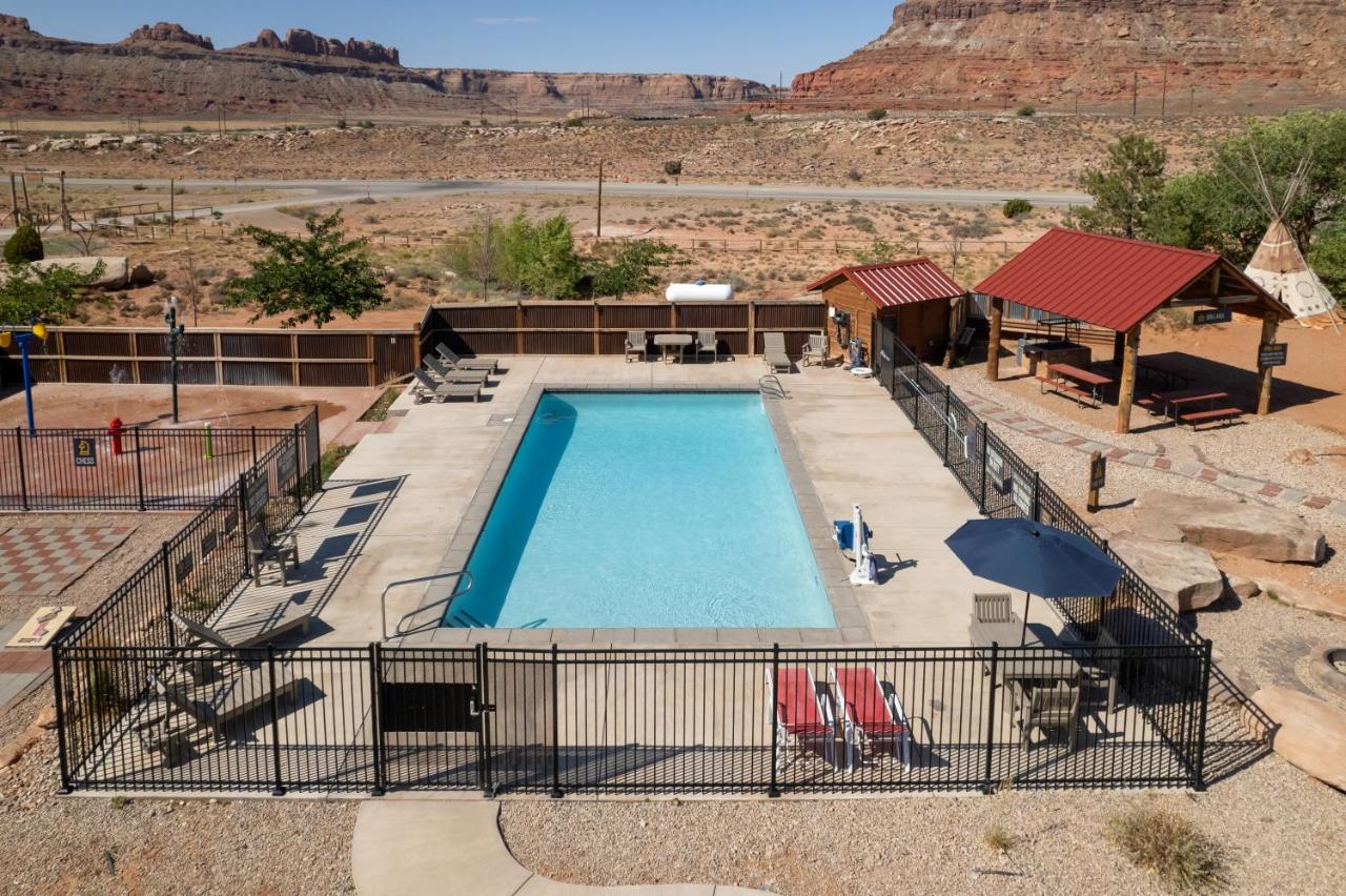 | Sun Outdoors Canyonlands Gateway