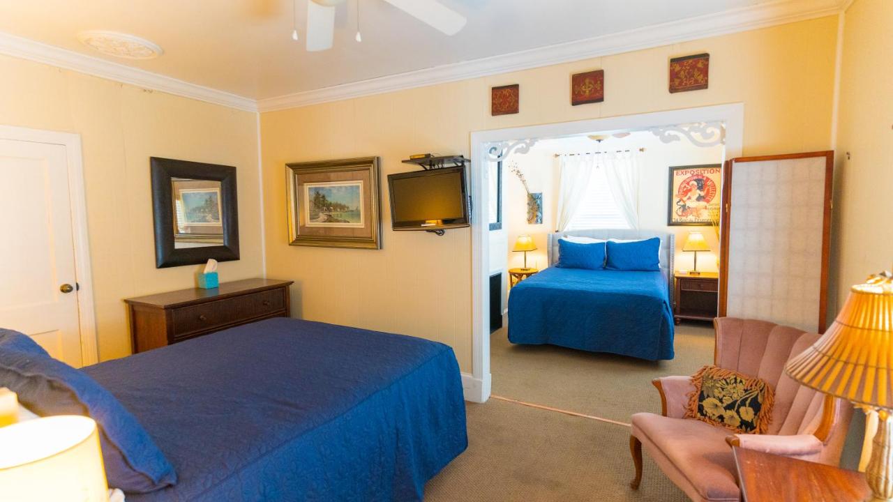  | The Heirloom Inn