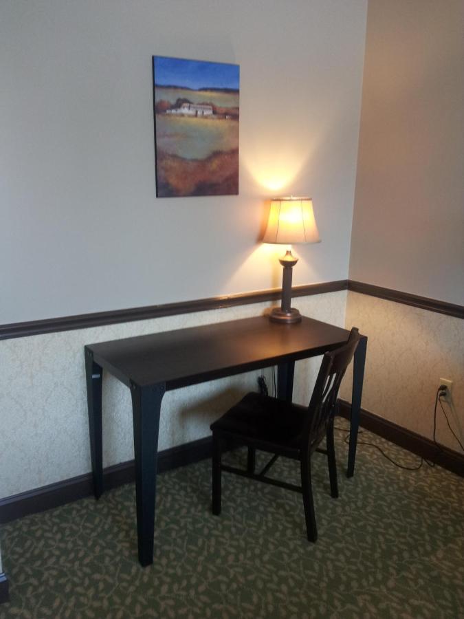  | Belvedere Inn Schenectady - Albany