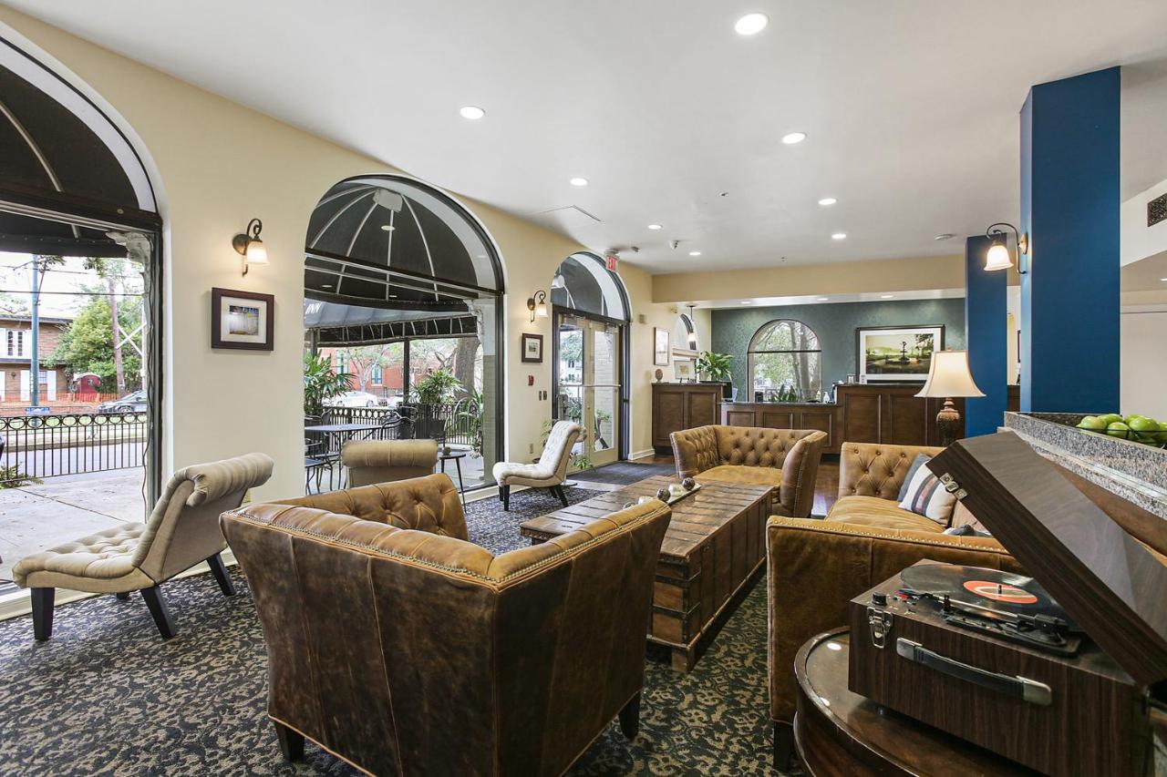  | St Charles Inn, Superior Hotel