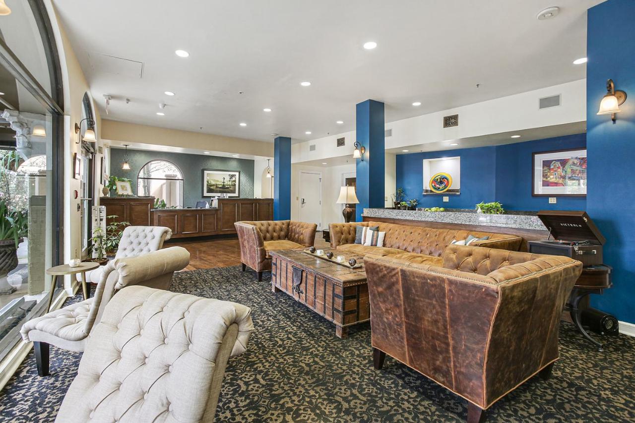  | St Charles Inn, Superior Hotel