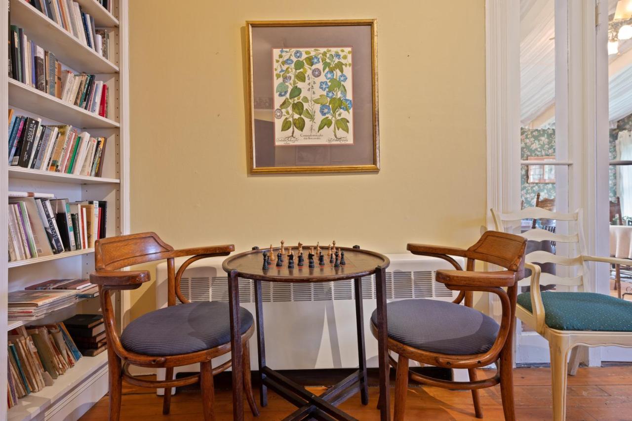 | Brook Farm Inn