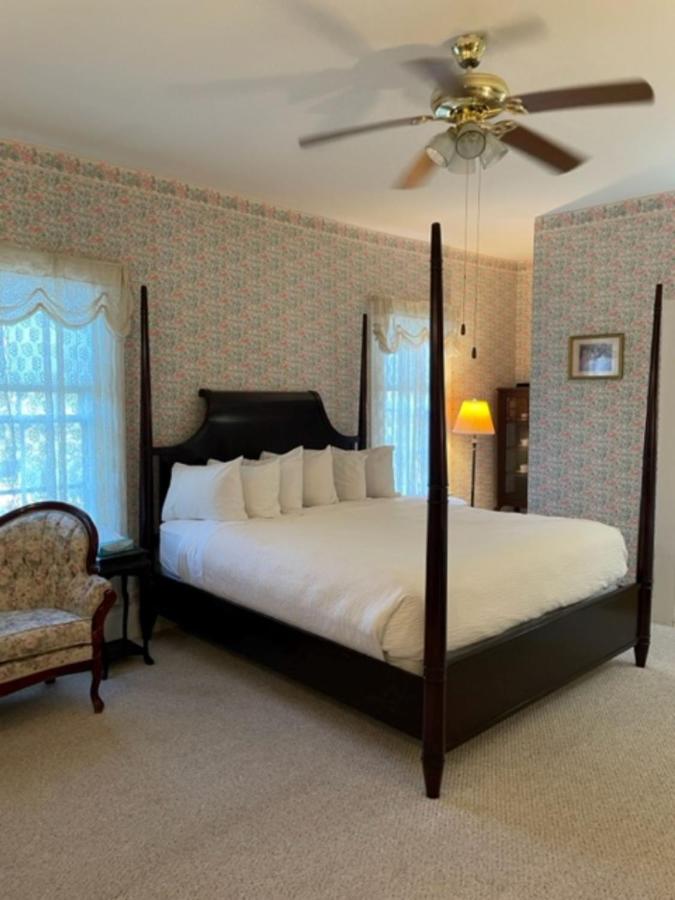  | Central House Inn