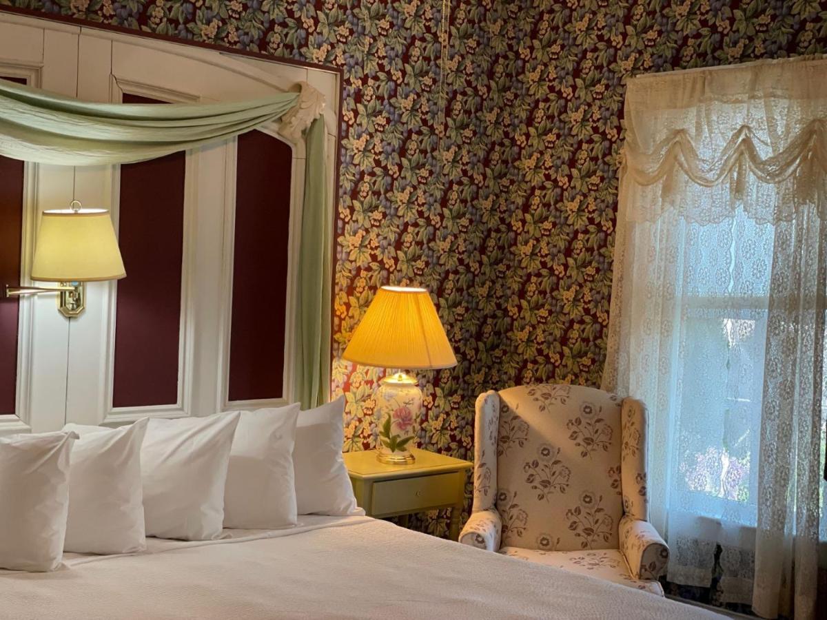  | Central House Inn