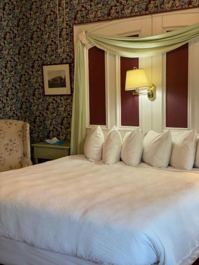  | Central House Inn