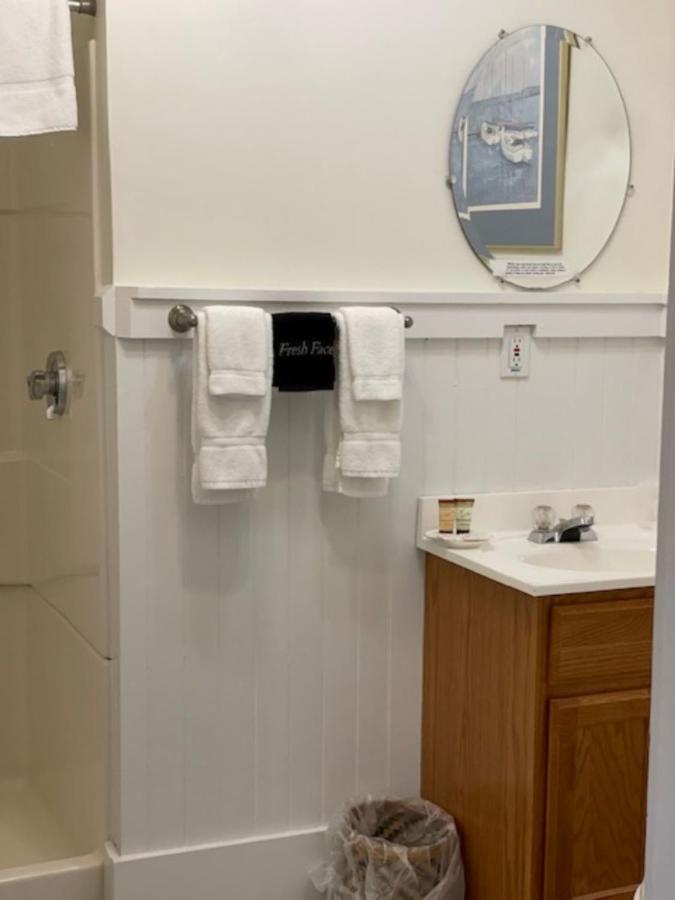  | Central House Inn