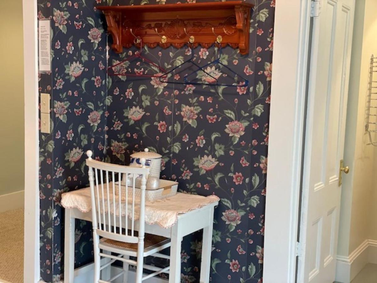  | Central House Inn