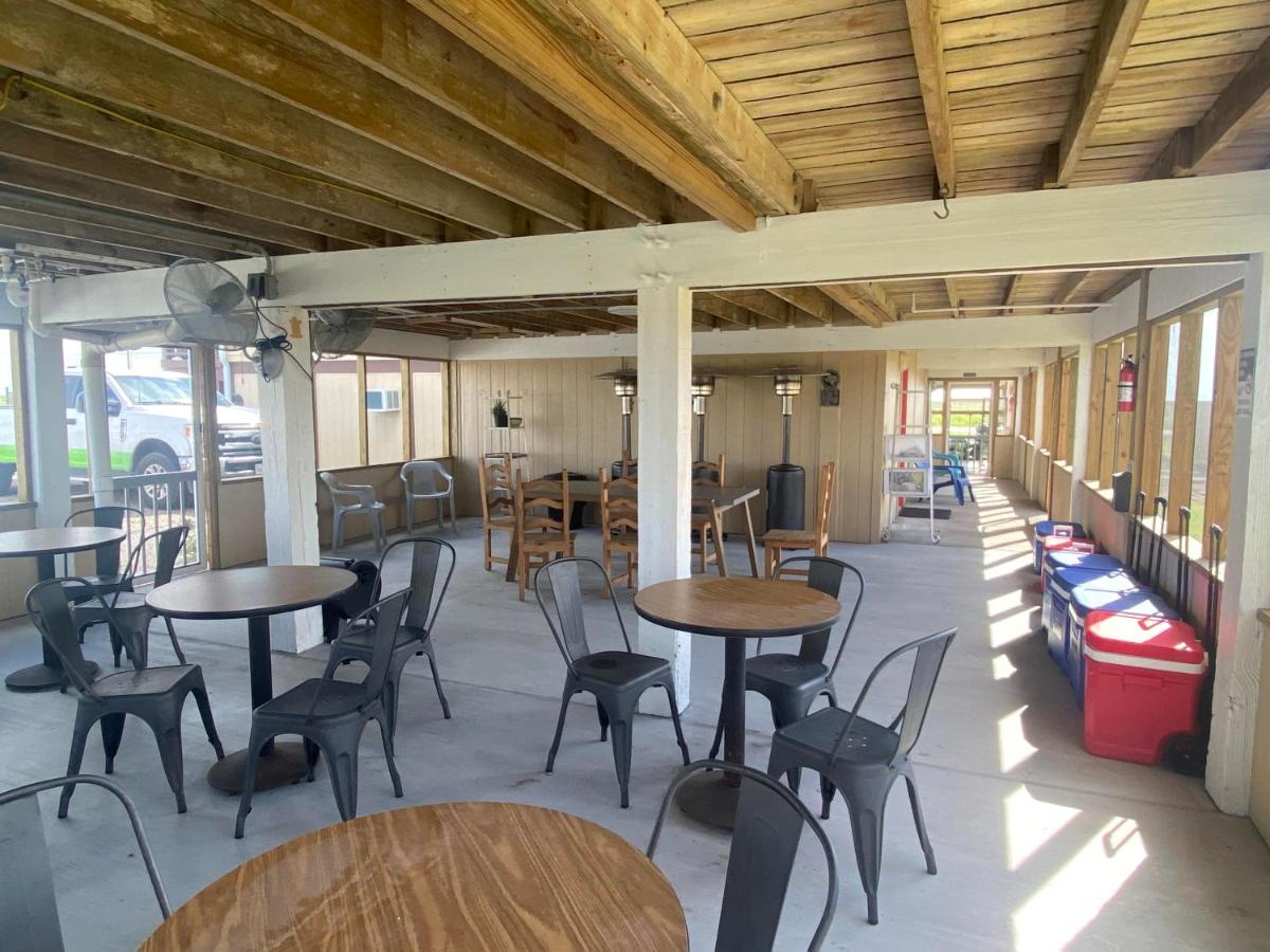 | Fish Tail Inn