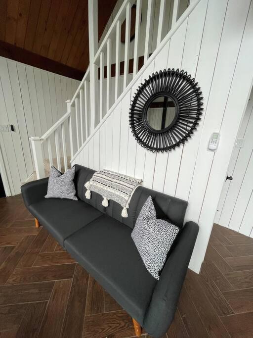 | Spectacular Waterfront Lake Home, Deck+Prvt. Dock