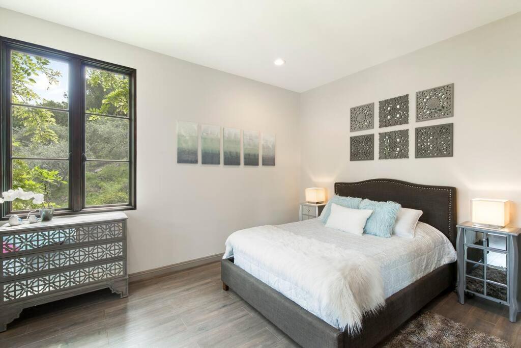 | Peppertree Canyon: a Luxury Urban Winery Estate