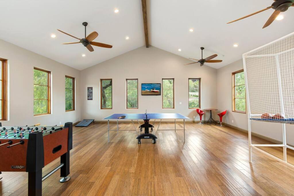 | Peppertree Canyon: a Luxury Urban Winery Estate