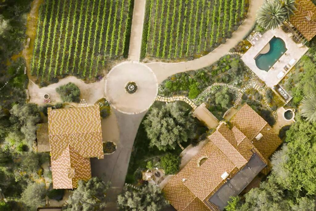 | Peppertree Canyon: a Luxury Urban Winery Estate