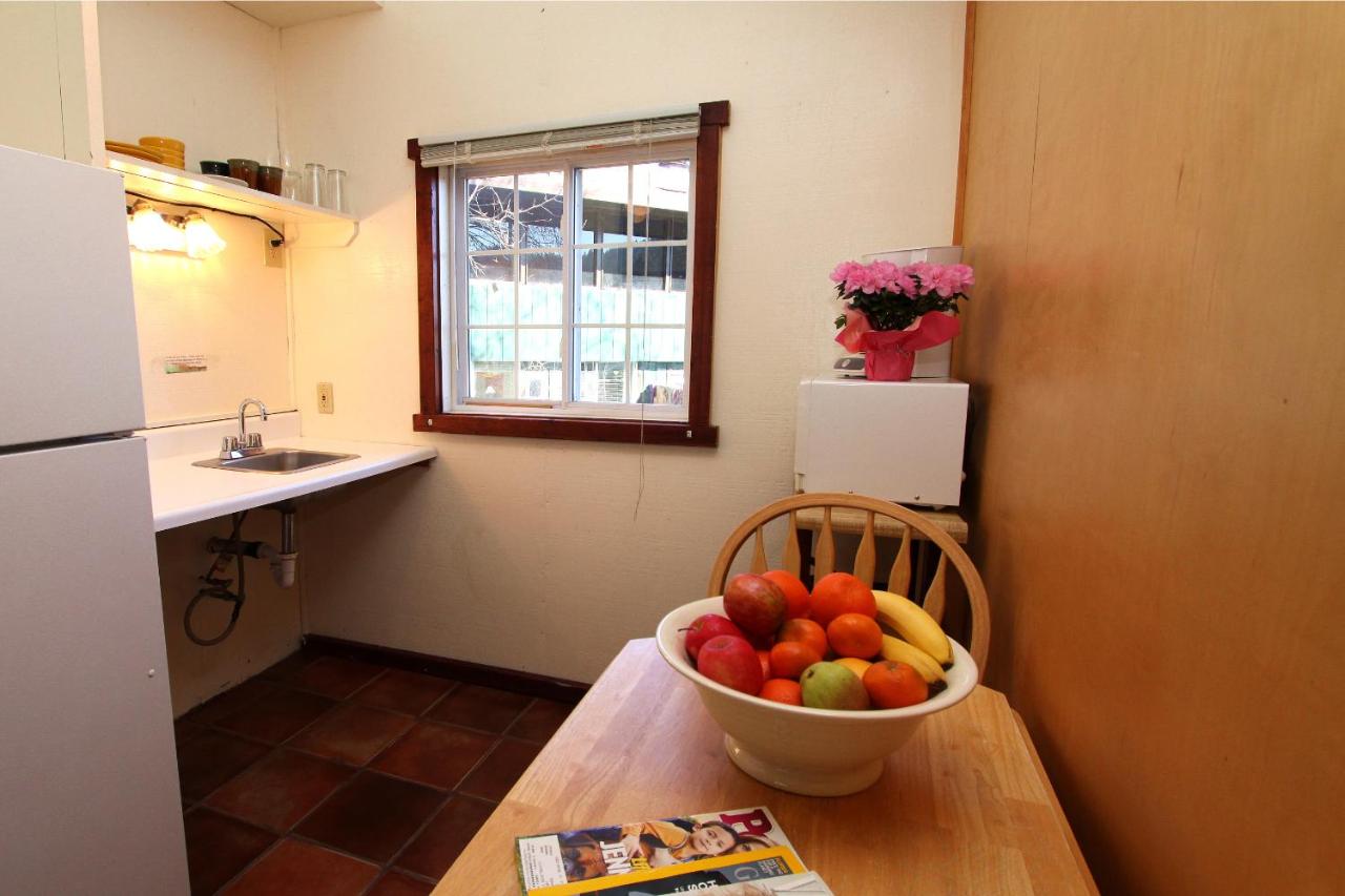  | The Woods Hotel - Gay LGBTQ Cabins