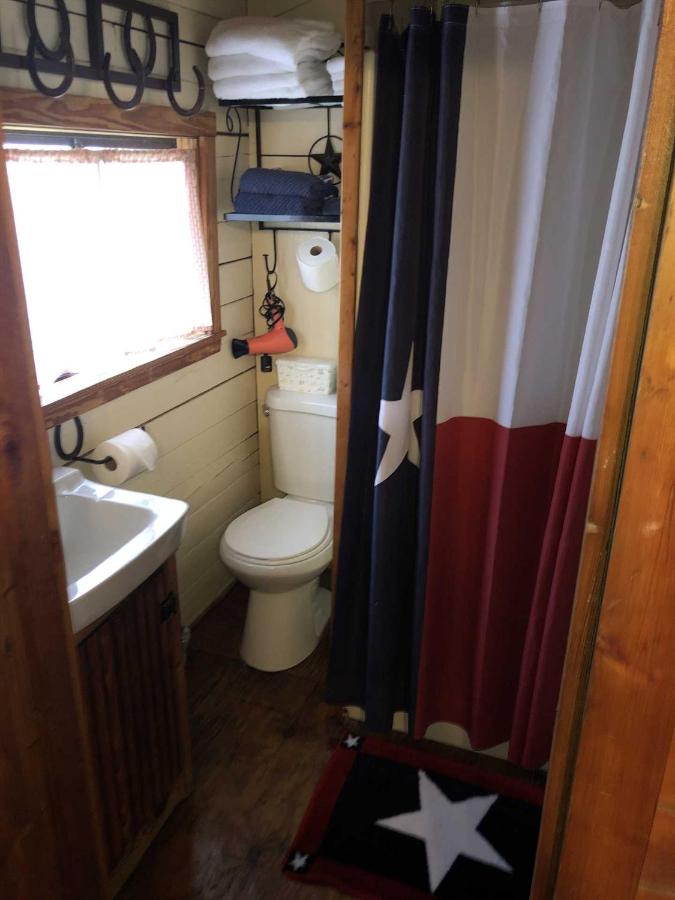 | Country Accents - Patriot Cabin