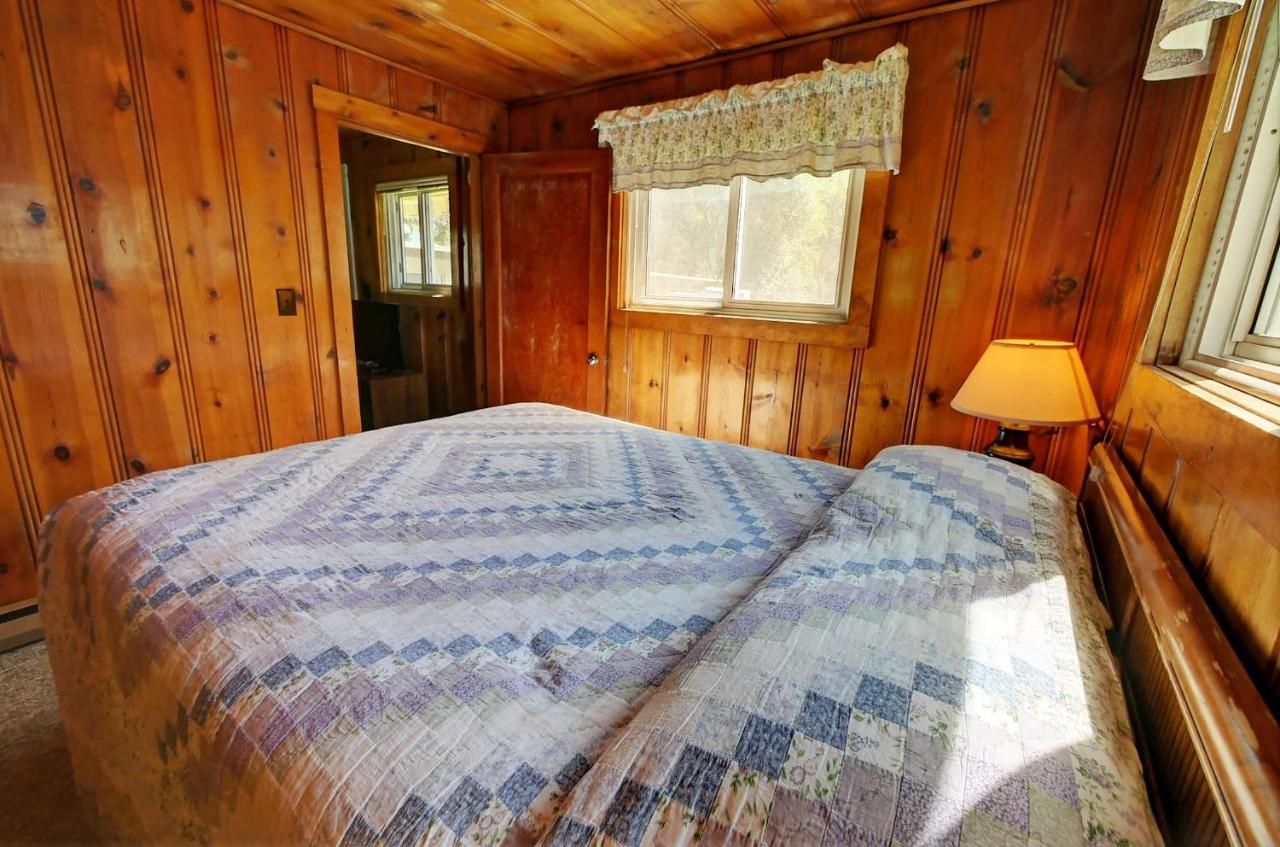 | Idle A While Cabins