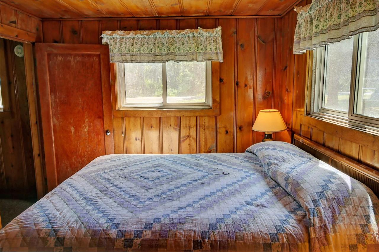 | Idle A While Cabins
