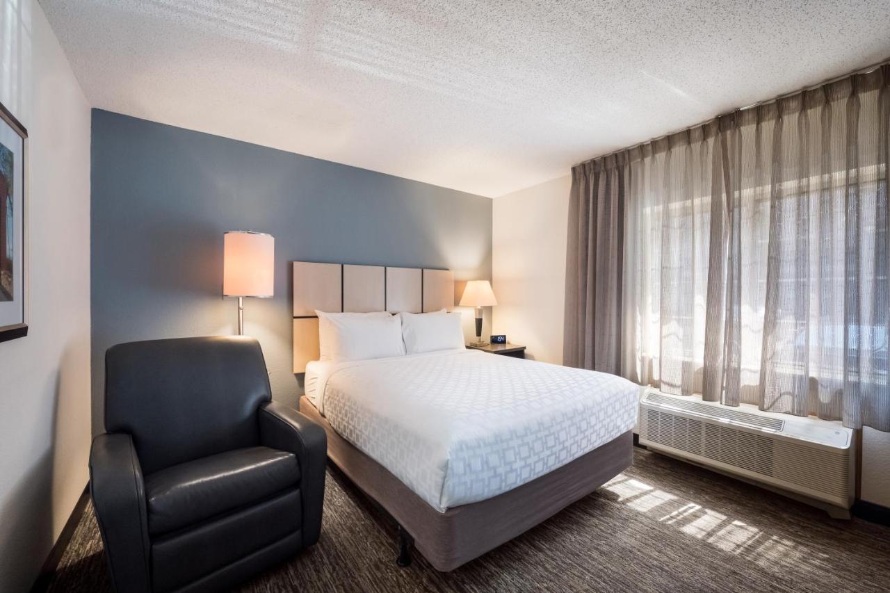  | Candlewood Suites Nanuet - Rockland County