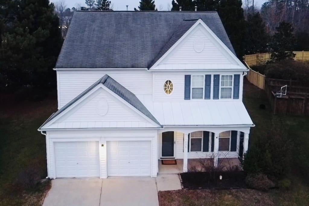  | 5 miles to RTP & RDU airport in Morrisville