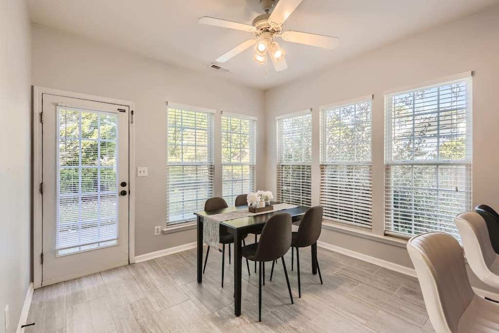  | 5 miles to RTP & RDU airport in Morrisville