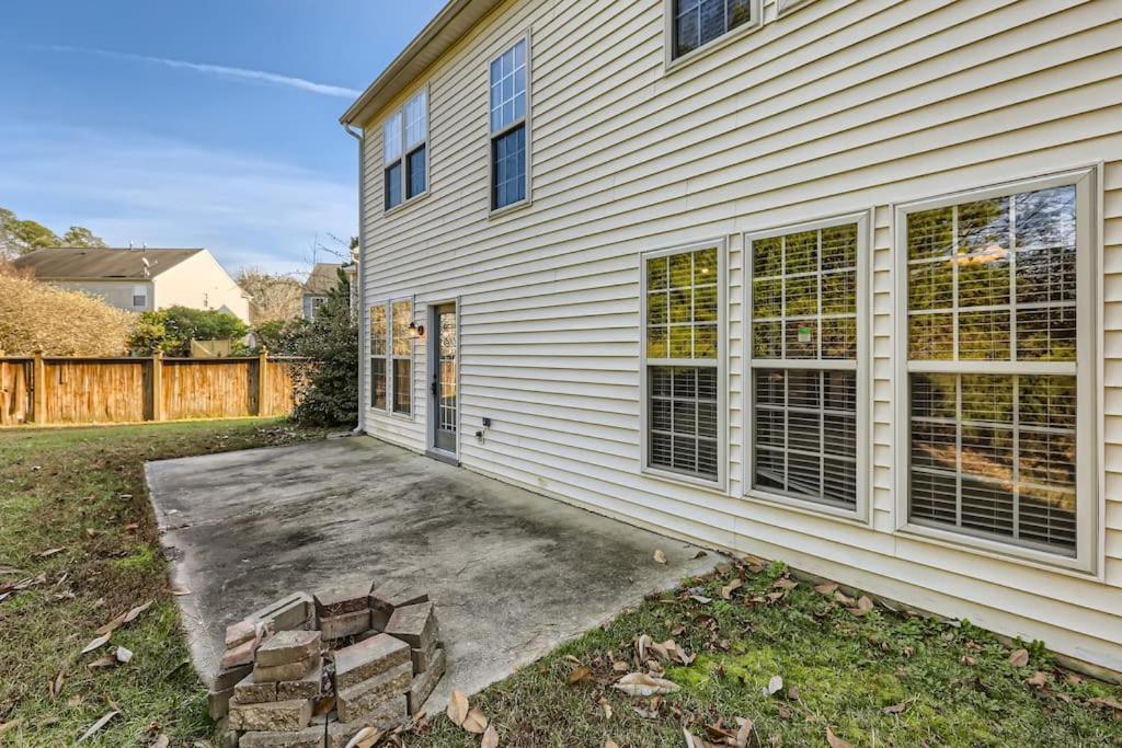  | 5 miles to RTP & RDU airport in Morrisville