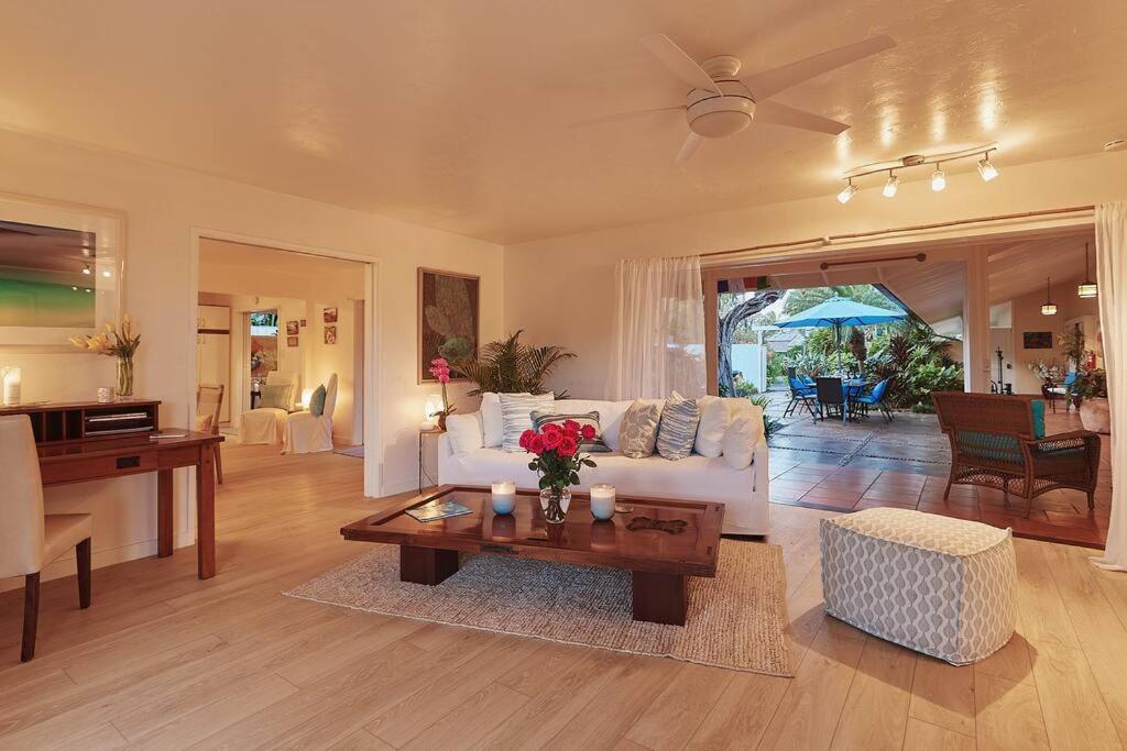 | Romantic Maui Dream Vacation Home at Baby Beach!