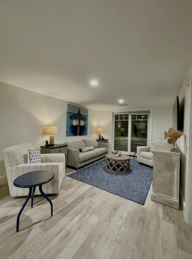  | Harbourtown Suite Water View