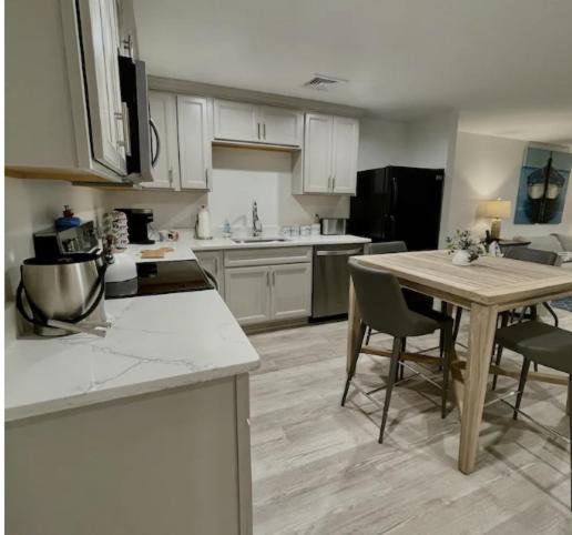 | Harbourtown Suite Water View