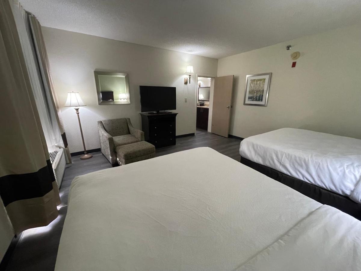 Queen Suite with Two Queen Beds - Non Smoking at Comfort Inn Pinehurst - Southern Pines