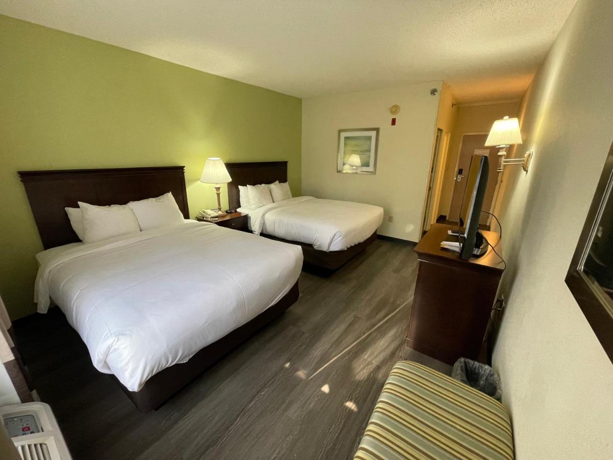 Queen Suite with Four Queen Beds - Non Smoking at Comfort Inn Pinehurst - Southern Pines
