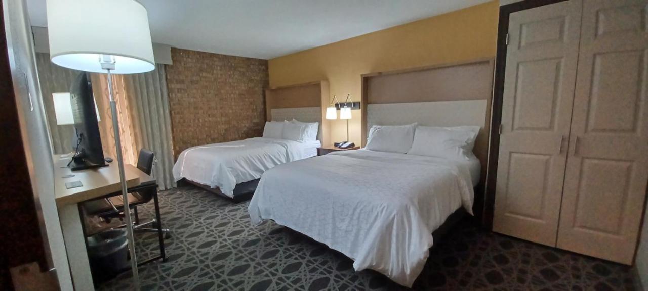 Queen Suite with Two Queen Beds - Non-Smoking at Holiday Inn McAllen – Medical Center Area by IHG
