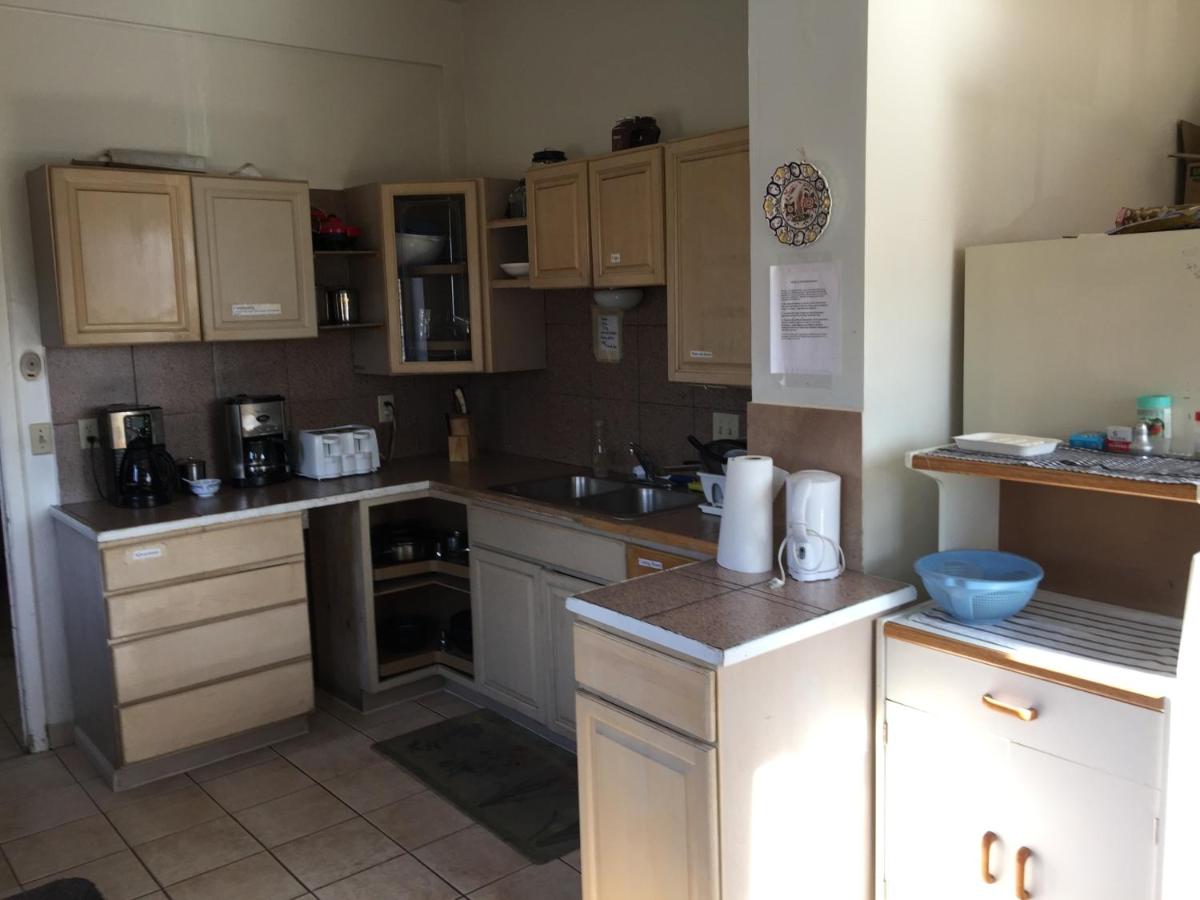  | Avenues Hostel