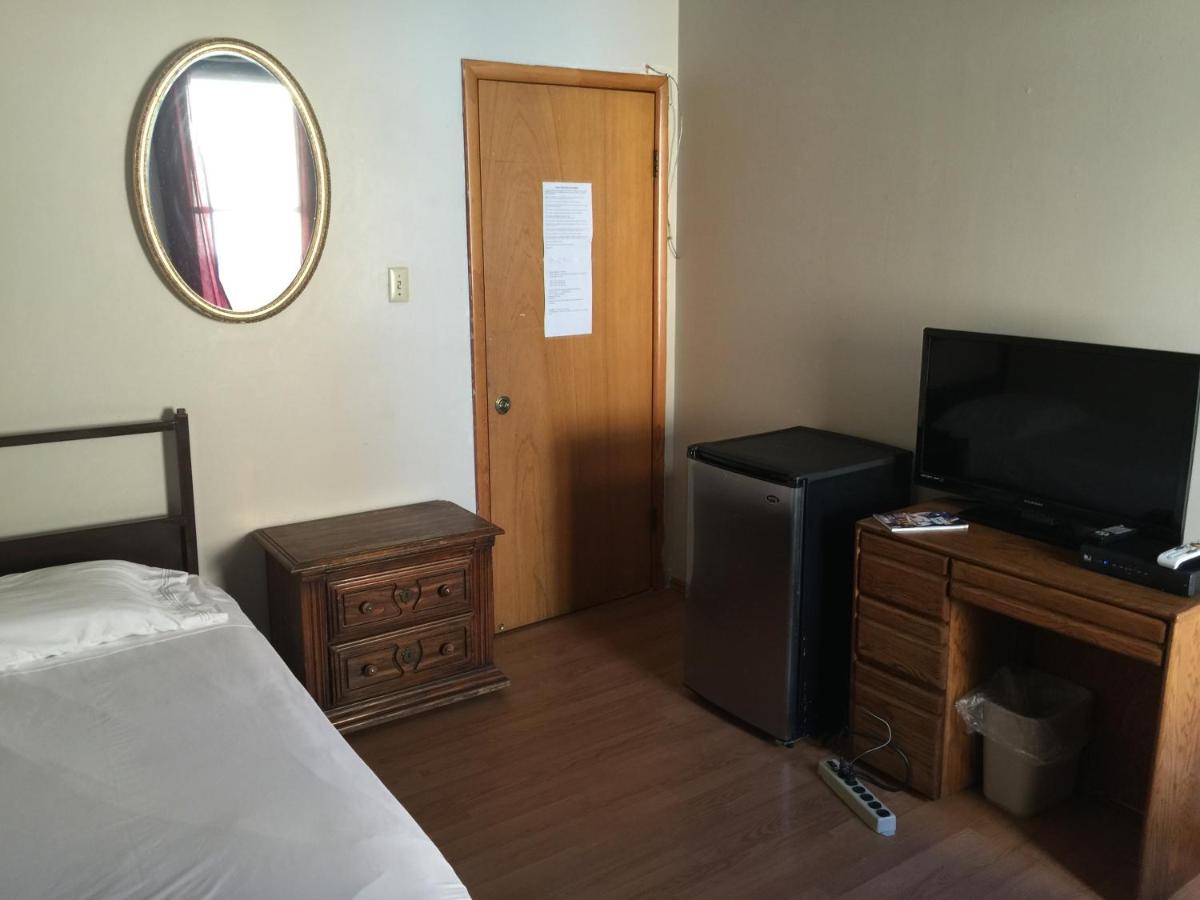  | Avenues Hostel