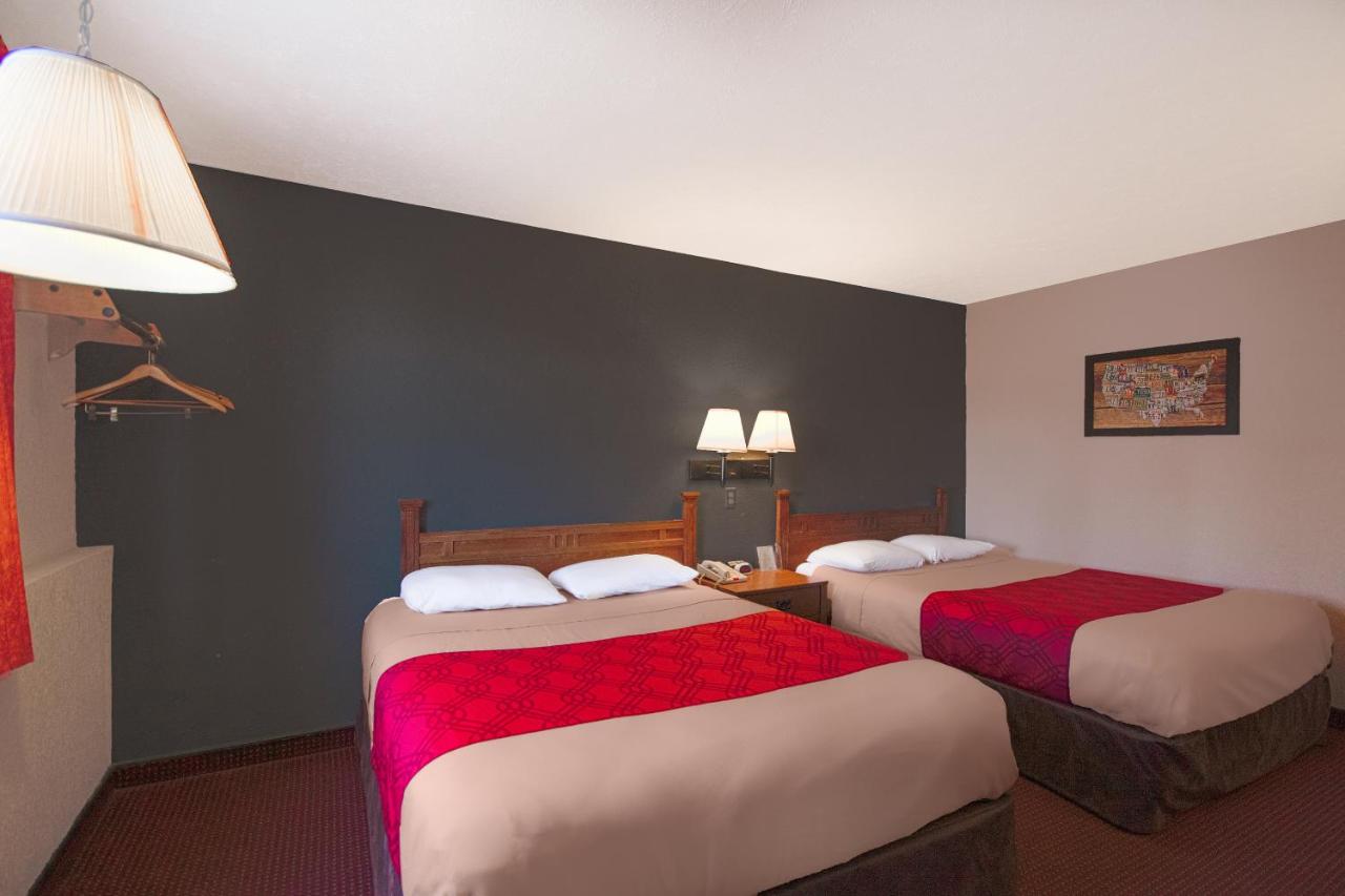  | Love Hotels Junction City KS Near Fort Riley By OYO