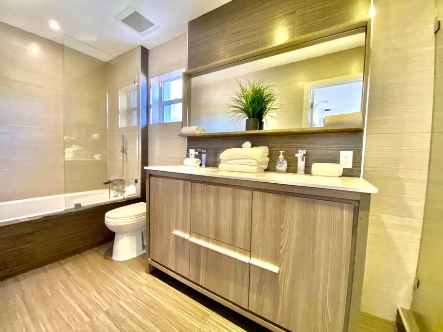 | Beachwalk Villa with POOL 5 bed/3 bath