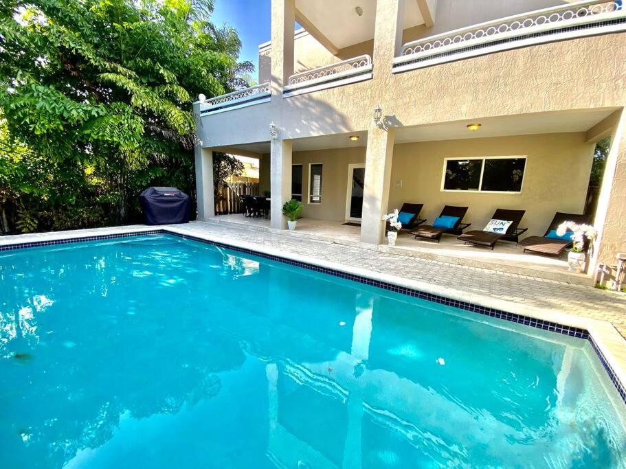 | Beachwalk Villa with POOL 5 bed/3 bath