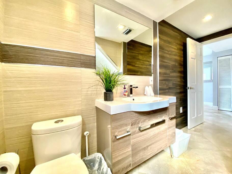 | Beachwalk Villa with POOL 5 bed/3 bath