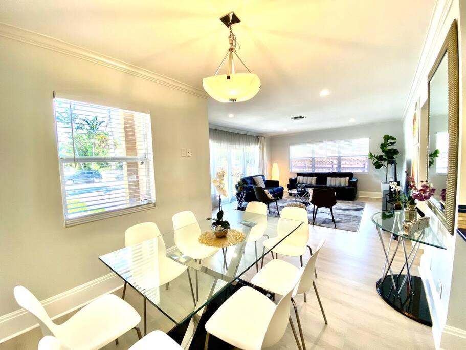 | NEW FAMILY VILLA WITH POOL