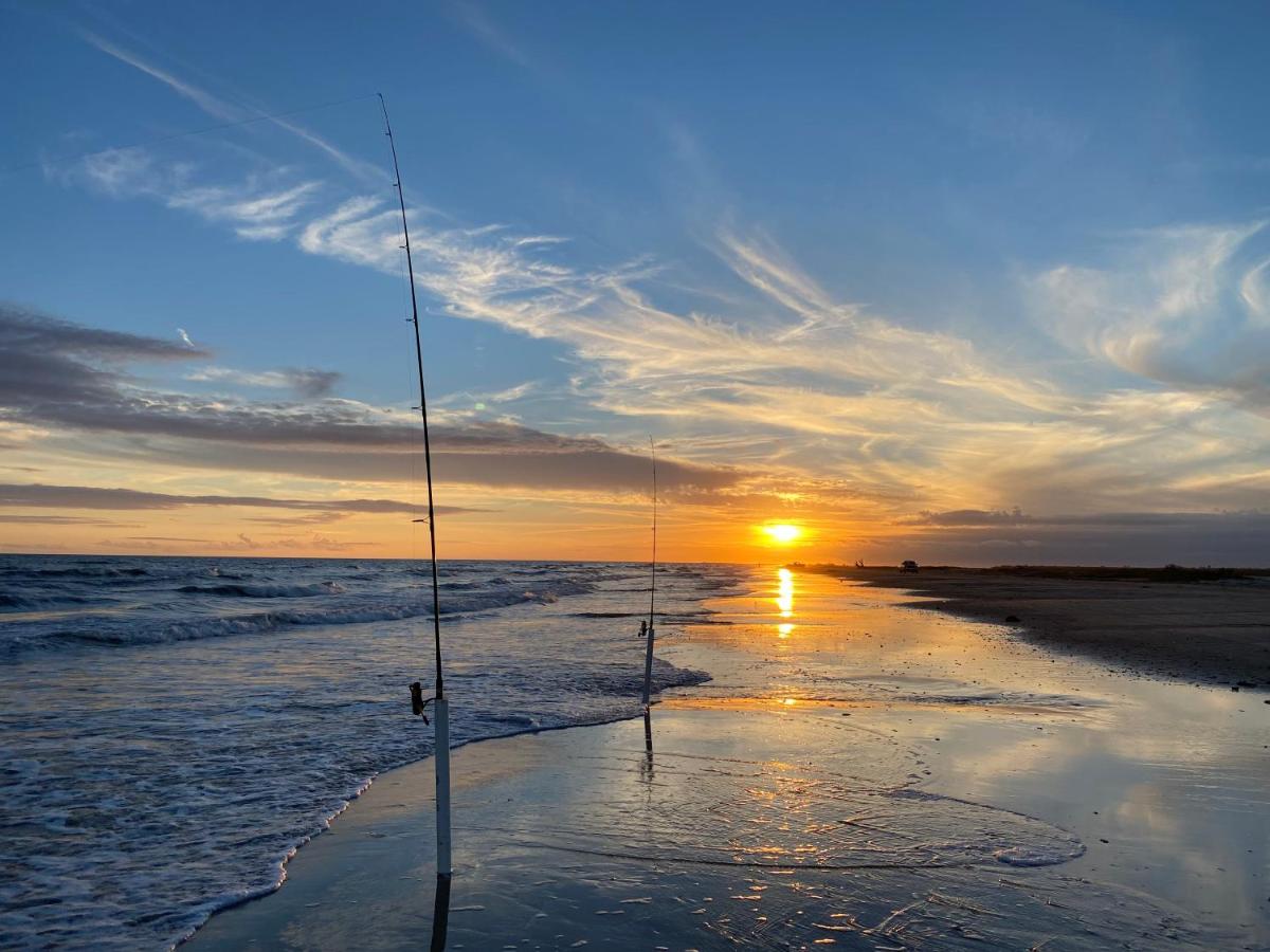 | Fish Tail Inn