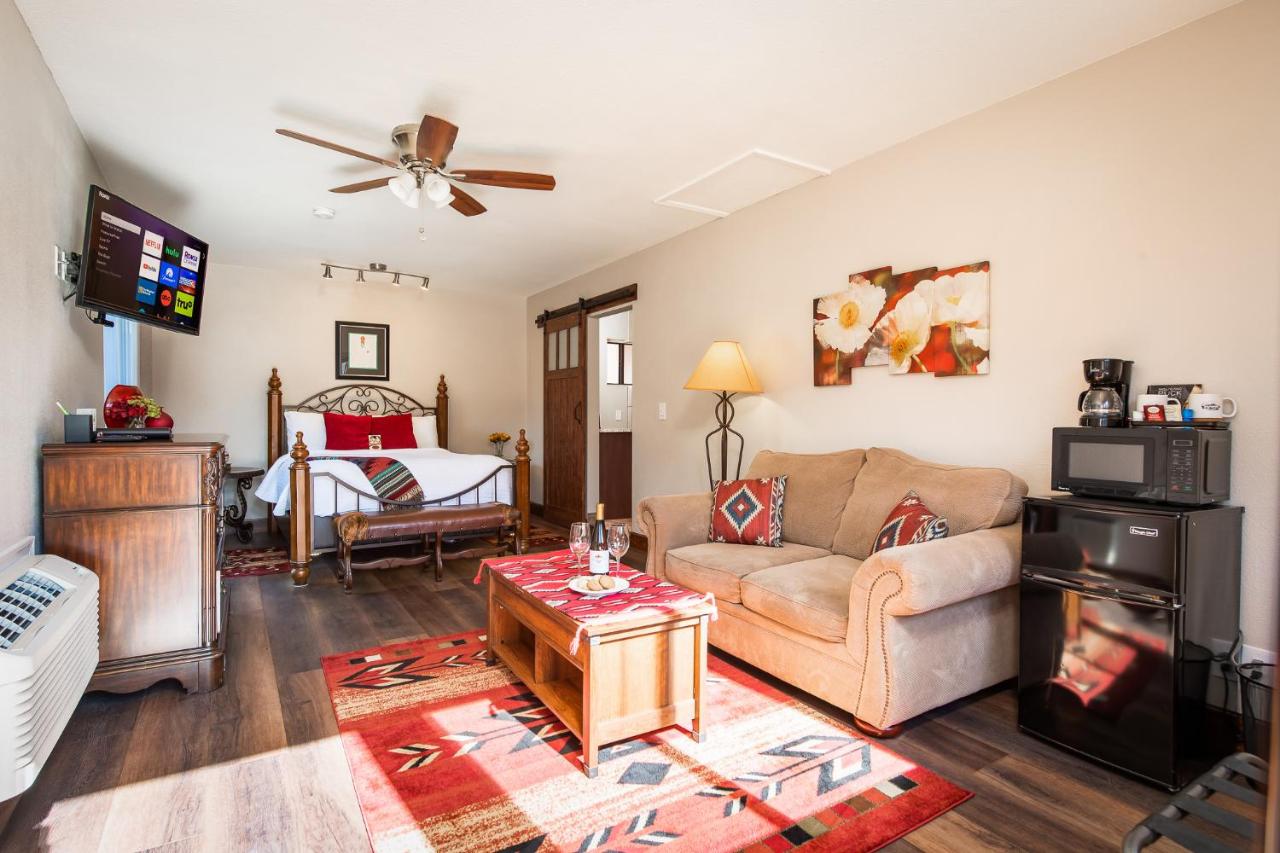 | Whispering Creek Bed & Breakfast
