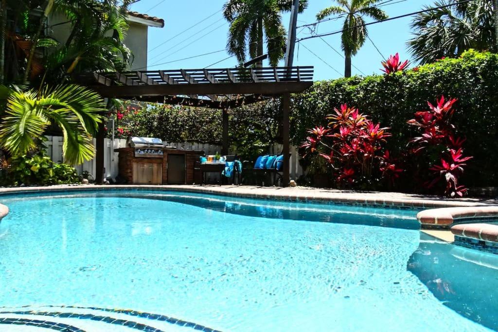  | Beach House short walk to beach POOL