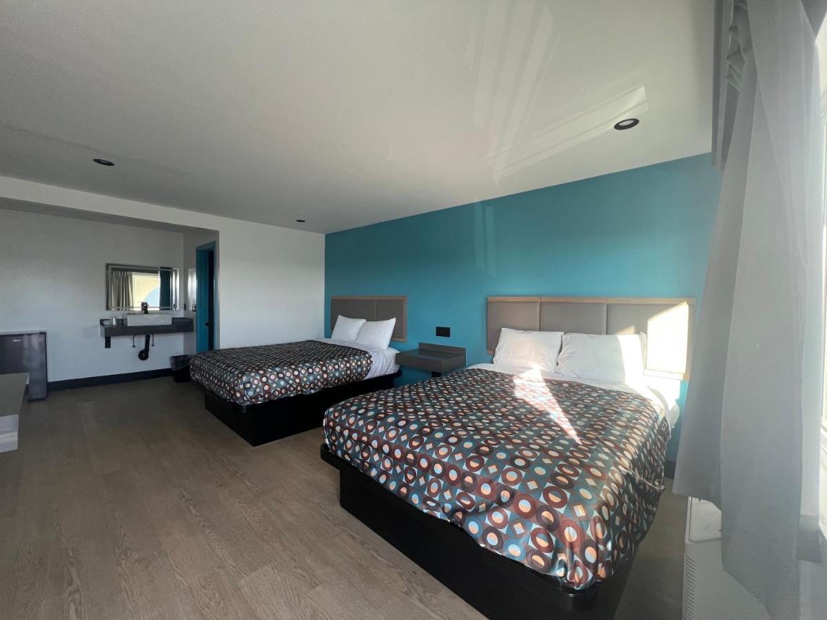 | Palm Inn Motel