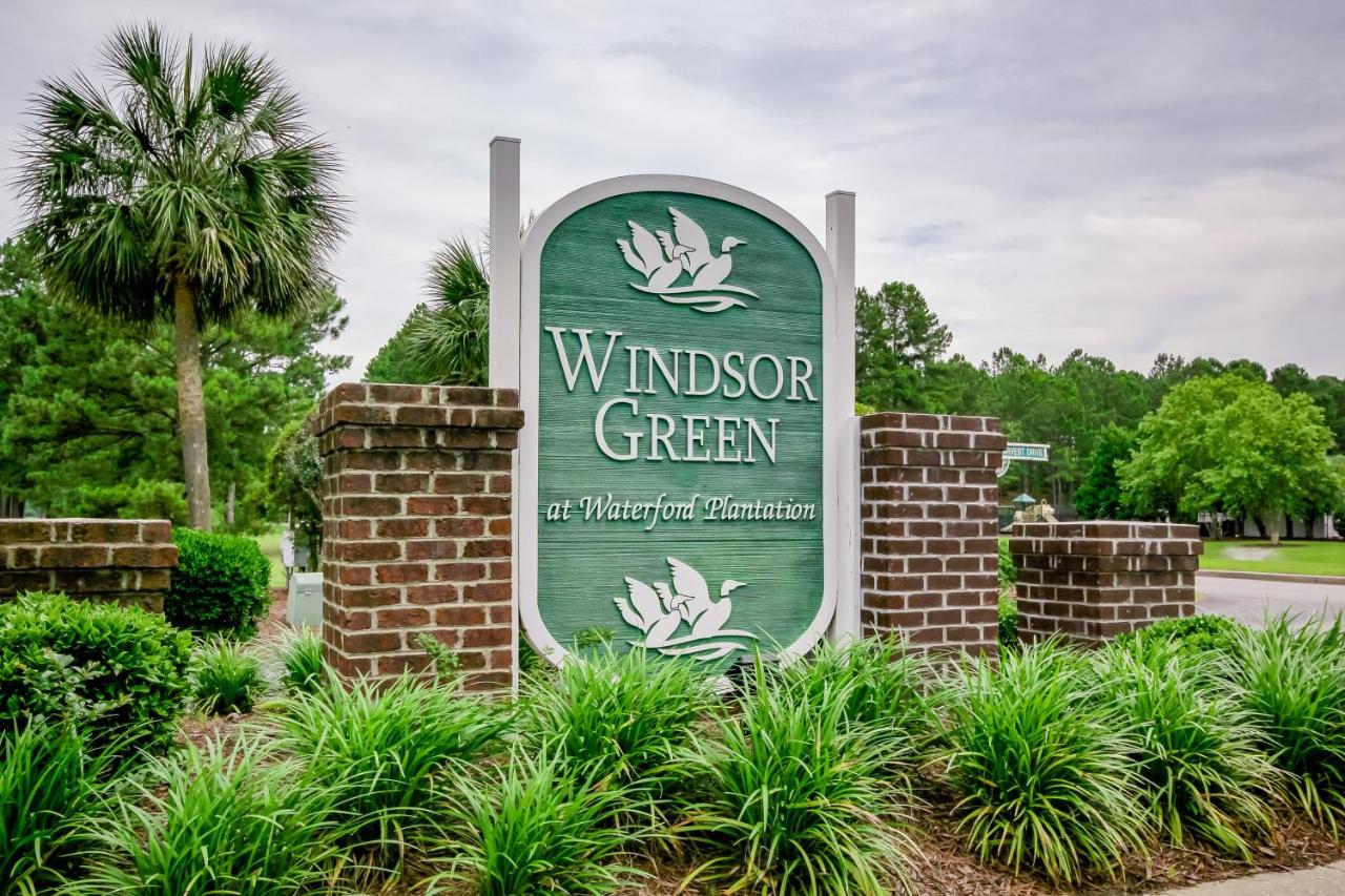  | Windsor Green 302