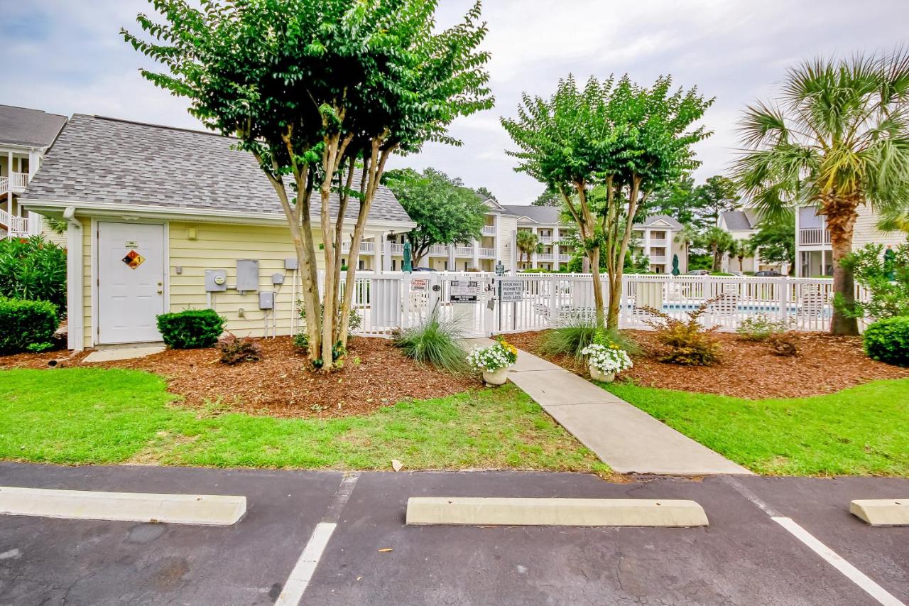  | Windsor Green 302