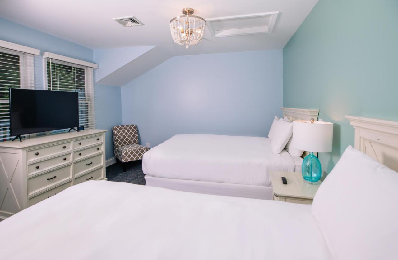 Family Suite at Island House Hotel