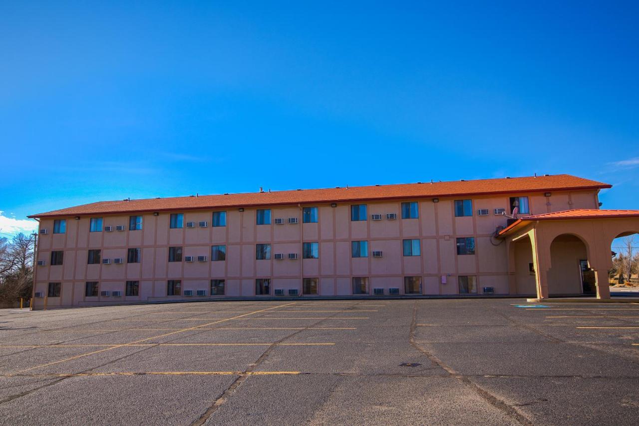  | Love Hotels Junction City KS Near Fort Riley By OYO