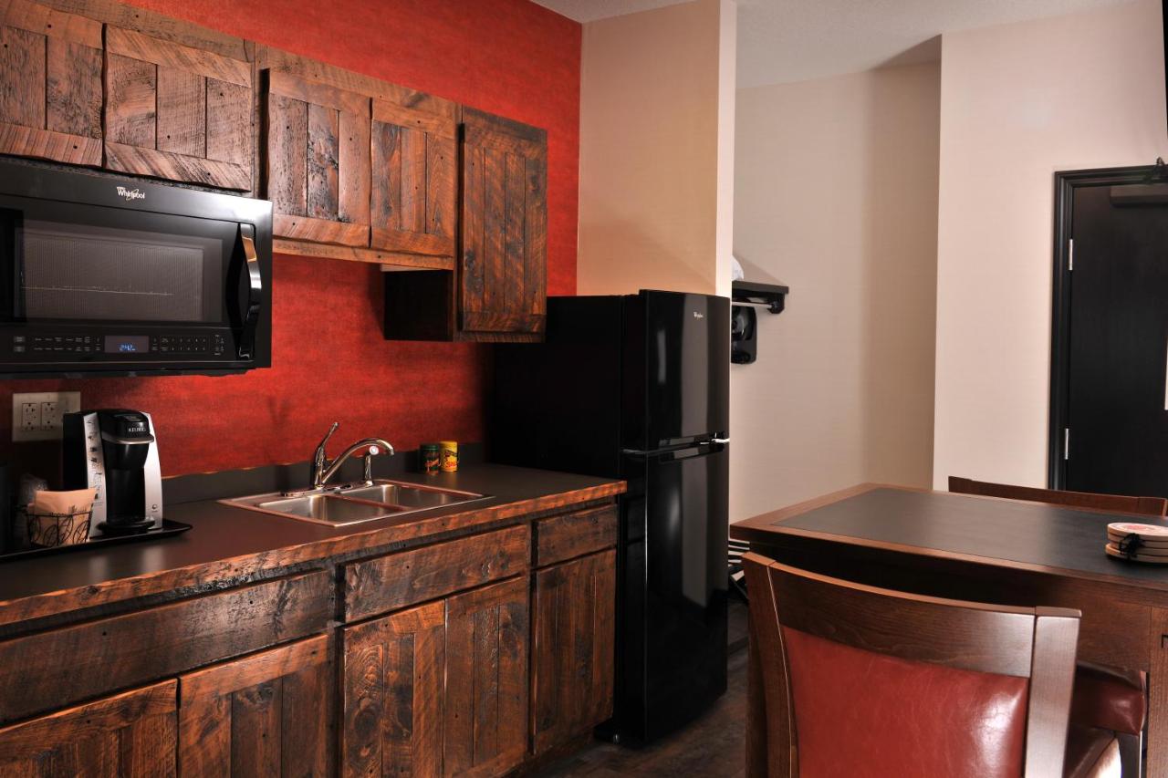 | Stoney Creek Hotel Kansas City - Independence