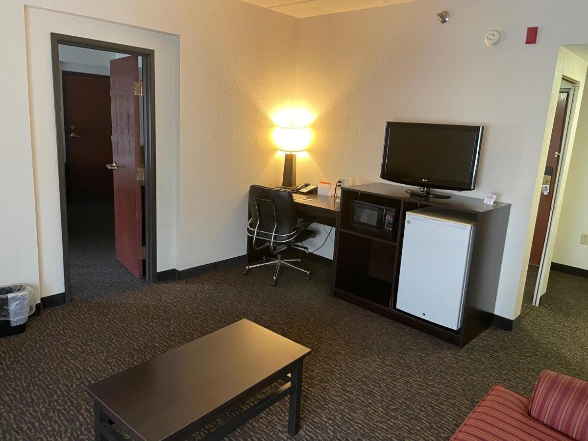 King Suite with Hot Tub - Non-Smoking at Sleep Inn & Suites near Sports World Blvd